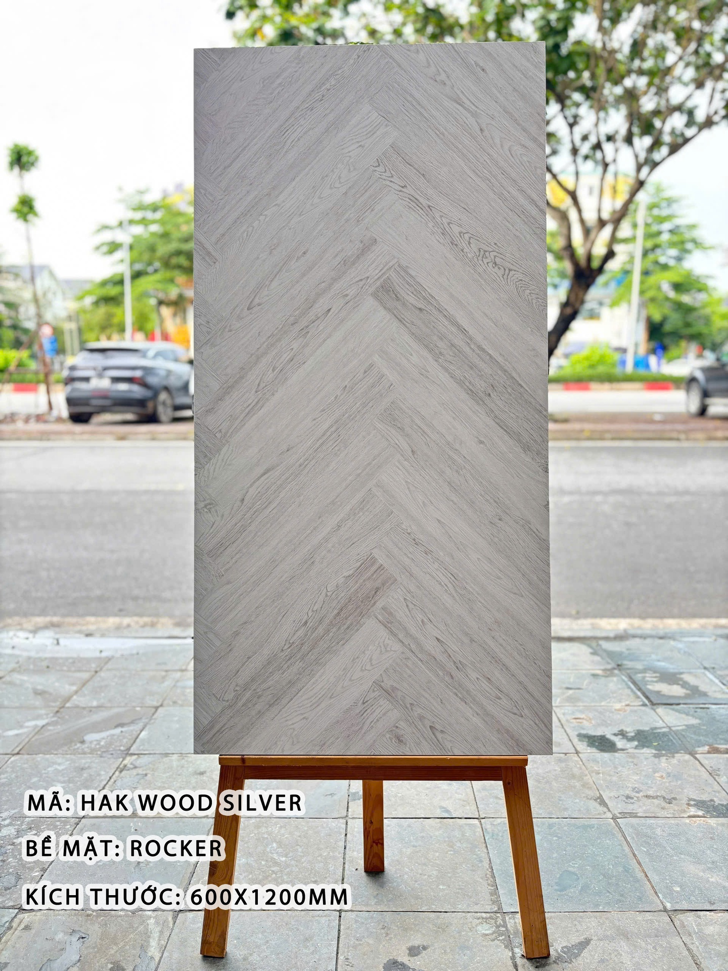 Gạch Giả Gỗ Ấn Độ DSH Men Matt Carving kt 600x1200mm Mã Hak Wood Silver